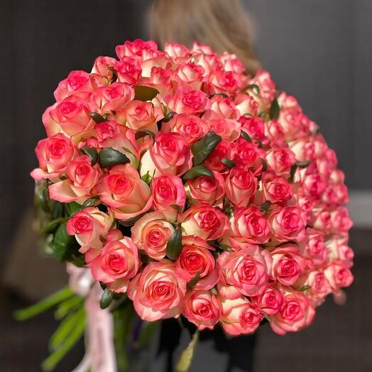 Jana Bouquet – 79 роз Jumilia в нежных розовых оттенках