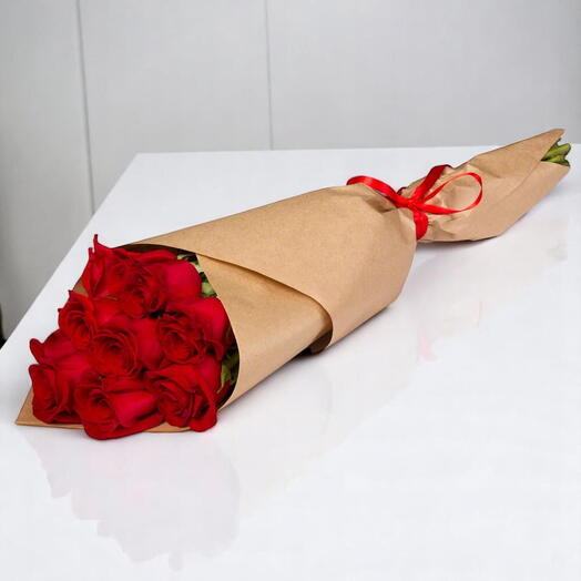 Woman s Secret – 11 Red Roses Bouquet