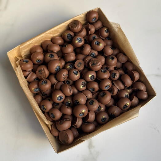 Chocolate covered blueberries