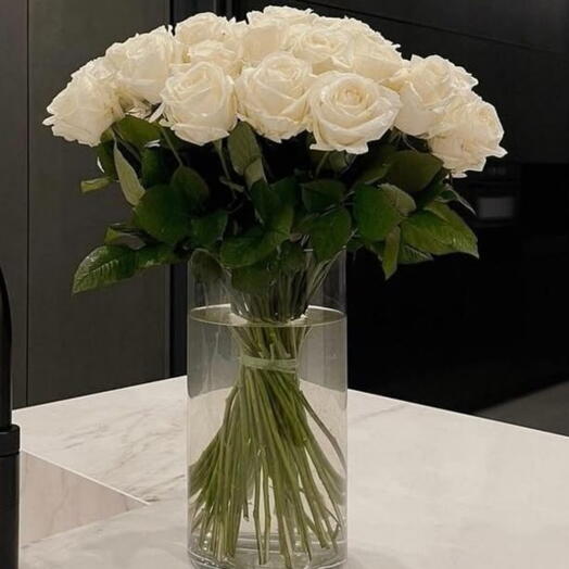 Premium 30 White Roses in a Glass Vase