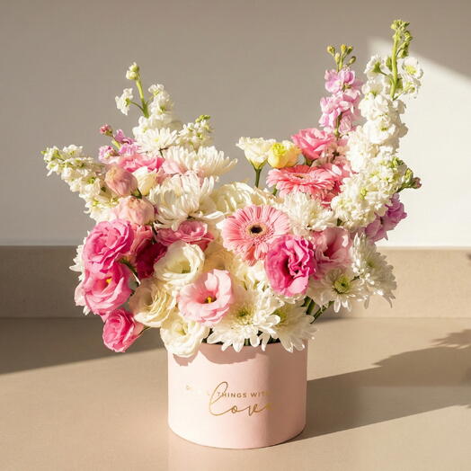 Frosted Elegance - A Winter-Inspired Floral Masterpiece