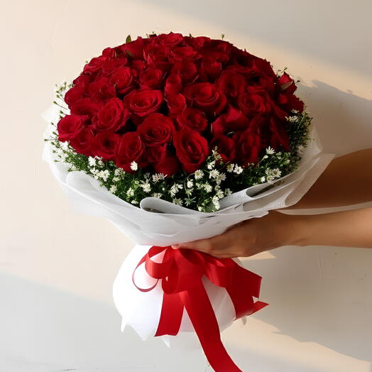 Букет «Алая симфония»