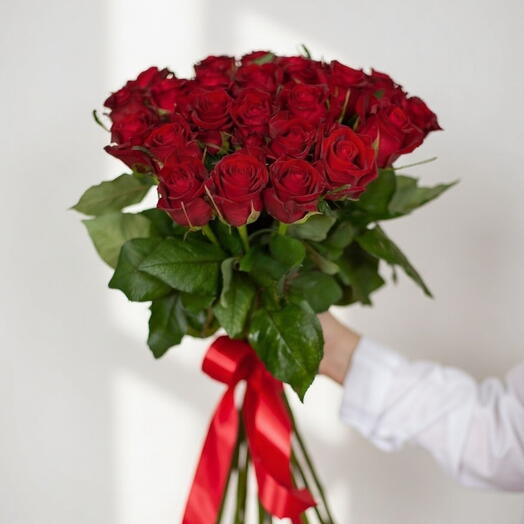 Алая классика -21 красная роза
