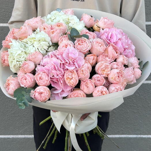 Pink Julietta and Mixed Hydrangea Bouquet
