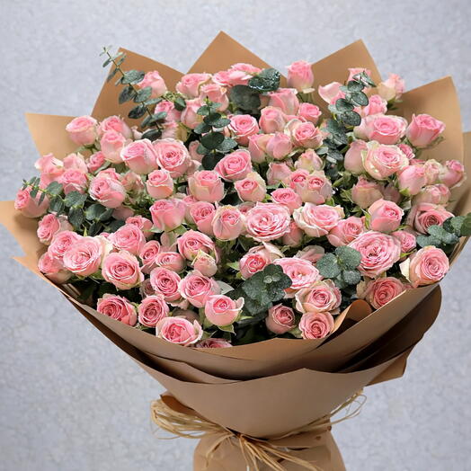 Ramo de lujo de mini rosas rosa con eucalipto