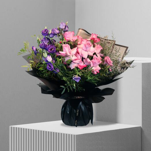 Viola Bouquet - Medium