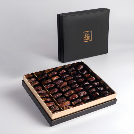 Al Majlis средняя коробка обычных фиников