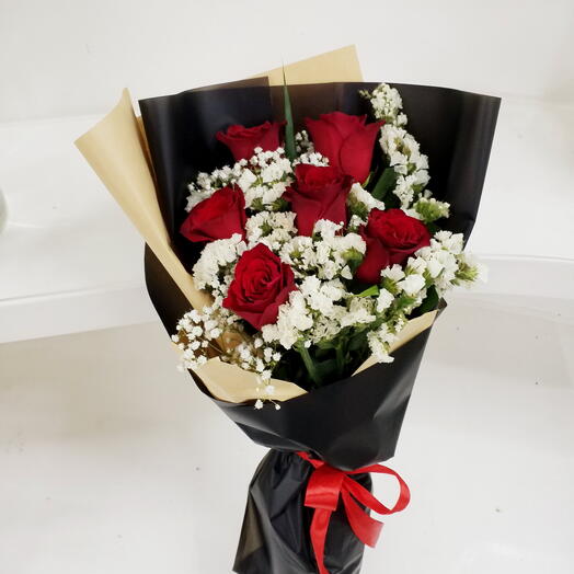 Romantic 6 Red Roses Bouquet