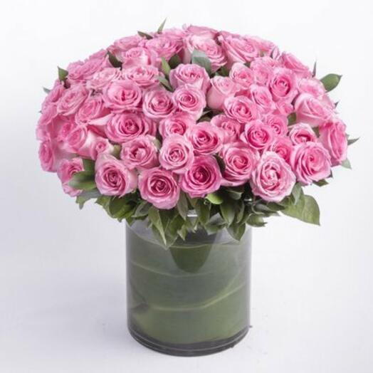 Jarrón mágico con 101 rosas rosadas