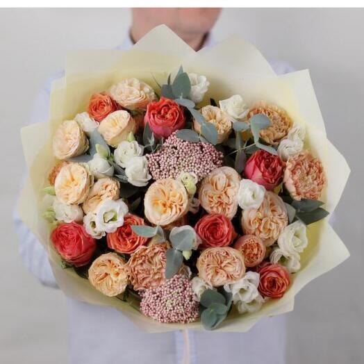Stunning Mixed Rose Bouquet-585