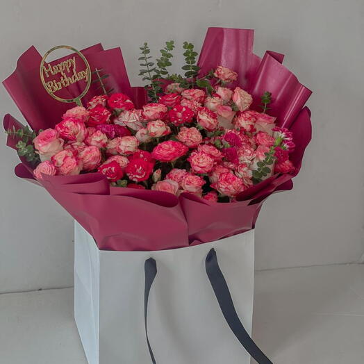 Beautiful spay baby rose bouquet