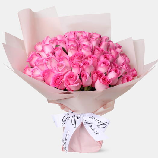 Экстра-большой букет розовых роз