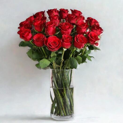 ️🔥 Crimson Devotion! 21 Red Roses in a Vase! The Most Romantic Statement You Can Make! LoveGoals RomanticGifts