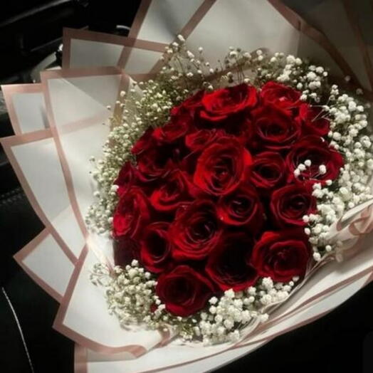 Bouquet premium et luxueux de roses rouges