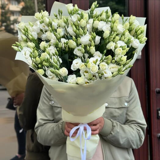 Букет из эустомы