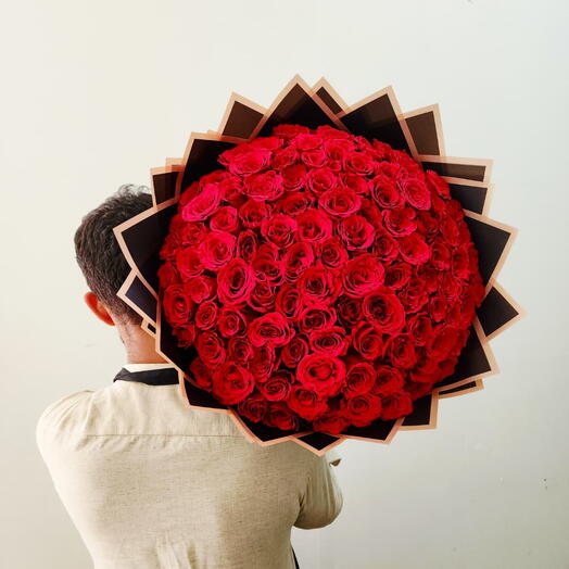 101 Red Roses Bouquets