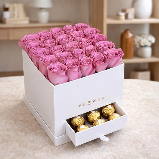 Pink Pearl Box – 25 Pink Roses   Ferrero Rocher Combo