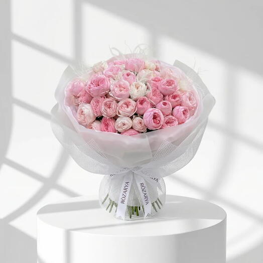 Румяное   Перо: Великолепное Садовое Облако Роз